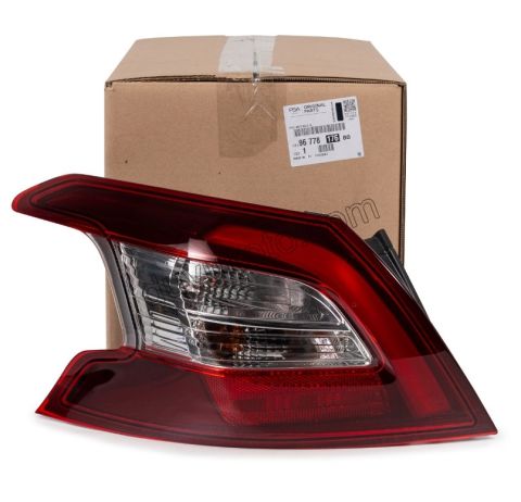 Peugeot 308 Stop Lambası Sol İç (Bagaj Kapağı) 2013/2021