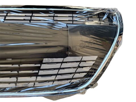 PEUGEOT 208 PANJUR TAMPON PLAKA ALTI P2081 KROM RENK + KROM ÇERÇEVE