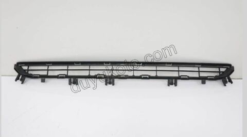 Ön Tampon Kapağı Orta Alt P30081