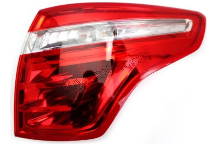 Citroen C4 Picasso Stop Lambası Sağ Dış (Çamurlukta) 2007/2010