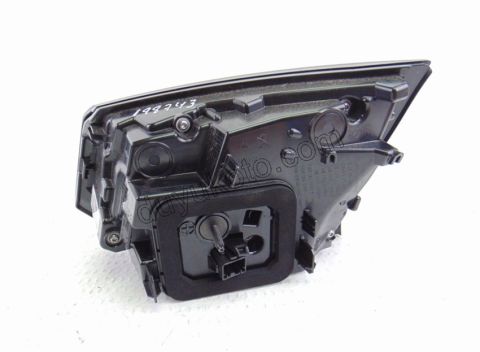 Peugeot 5008 Stop Lambası Sol İç (Bagaj Kapağı) GT 2020/2024