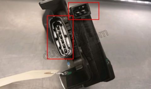 PEDAL GAZ PBP FRN (CRUZ+) 2SOKET 2+6PIN