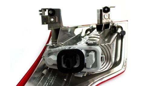 Citroen C4 Picasso Stop Lambası Sağ Dış (Çamurlukta) 2007/2013