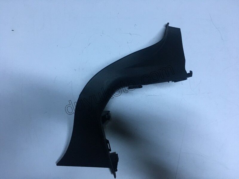 Citroen Celysee Stop Lambası Sağ Devre Duyu (Sacı)    2008/2016