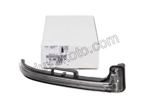 Peugeot 3008 5008 Ayna Sinyali Sağ 2016/2020