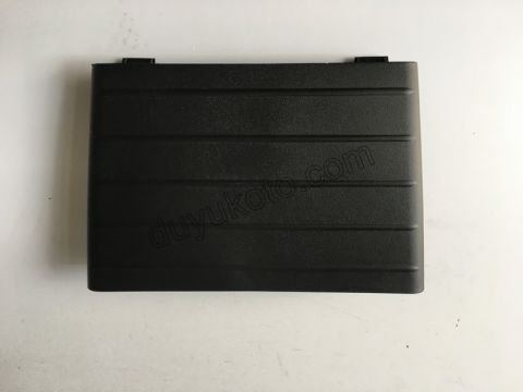 Ön Tampon Kapağı Orta IZGARA P30082 P50082