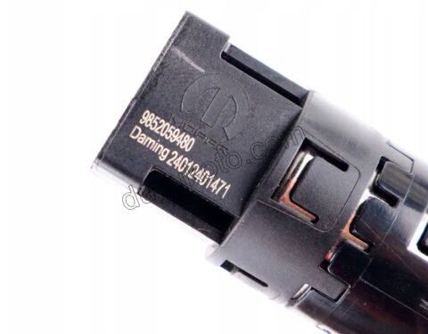 PEUGEOT CITROEN OPEL FIAT TOYOTA ÇAKMAKLIK ELEKTRİK PRİZ 12V 2010>