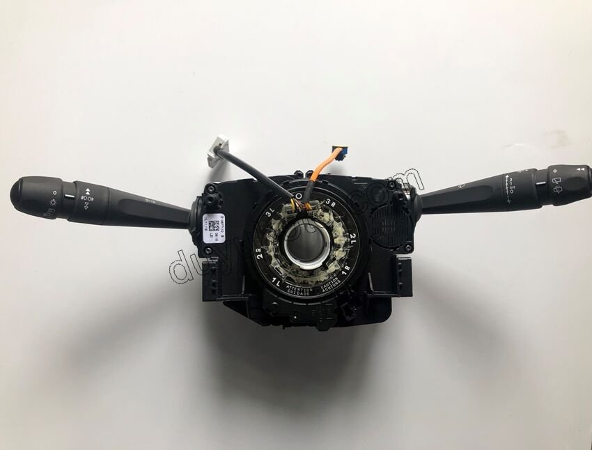 Far Silecek Kumanda Kolu (Sinyal Ünitesi) P2081 P20081 P3082 Sisli