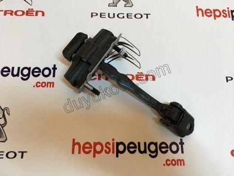 GERGI KAPI ARKA R / L P3082 T9 2013>