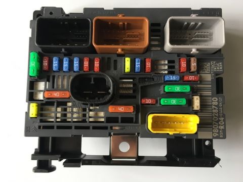 Motor İçi Sigorta Kutusu BSM 1.6HDİ Euro4 P307 P308 PRT3 EXP3